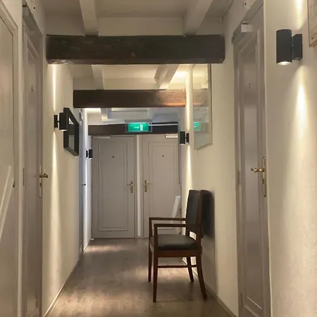 Hotel In Den Verdwaalde Koogel Heusden ('s-Hertogenbosch)