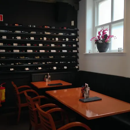 Hotel In Den Verdwaalde Koogel 3*